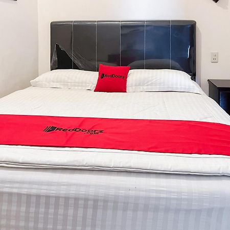 OYO 1500 Mh Homestay Halangan Luaran gambar