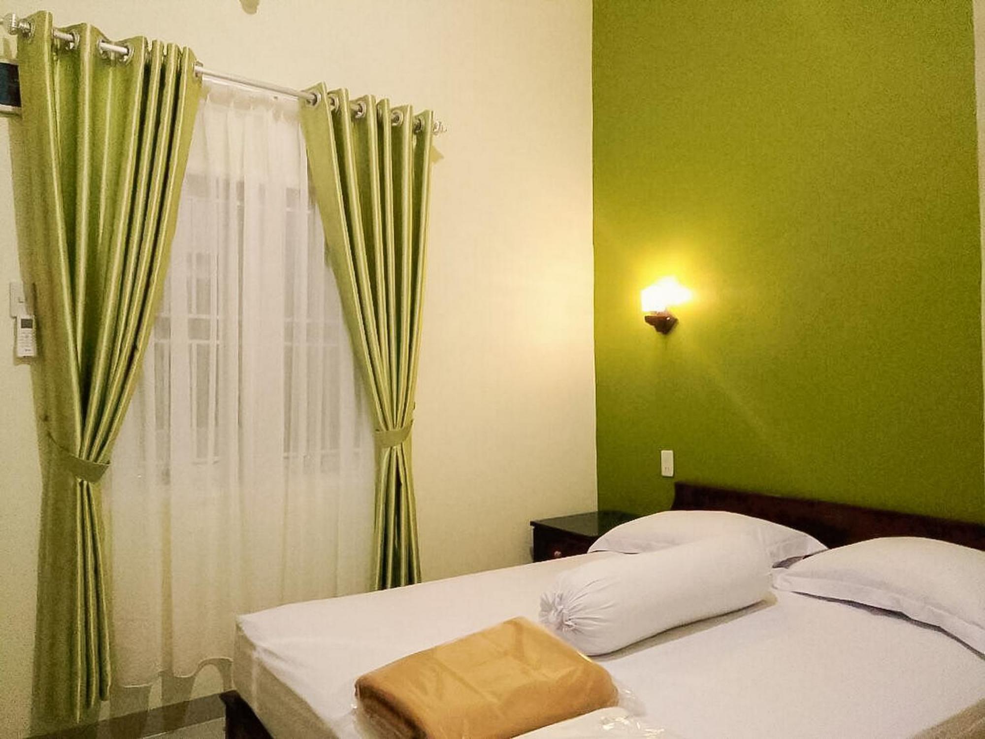 OYO 1500 Mh Homestay Halangan Luaran gambar